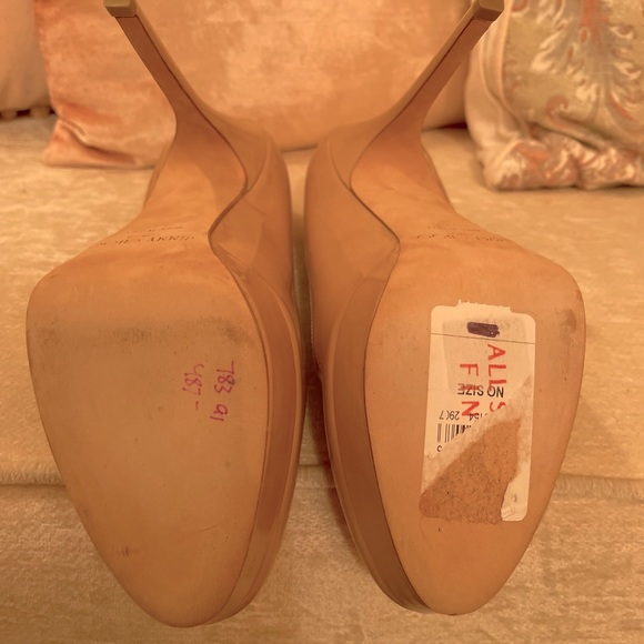 Authentic Jimmy Choo pumps - Picture 3 of 3